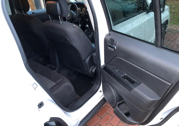 Jeep Patriot cena 44900 przebieg: 184000, rok produkcji 2014 z Lublin małe 379